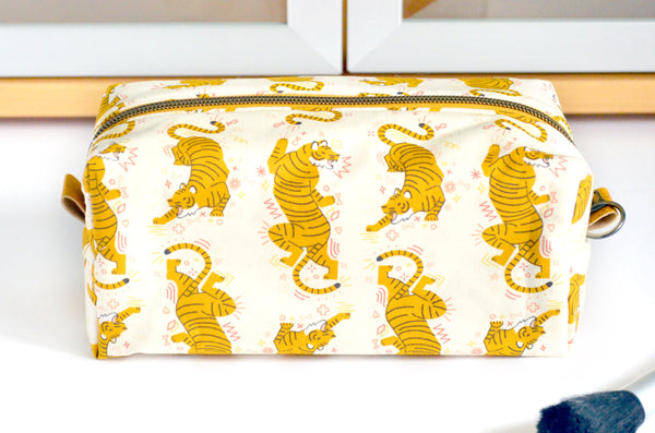 White & Yellow Tiger Boxy Toiletry Bag