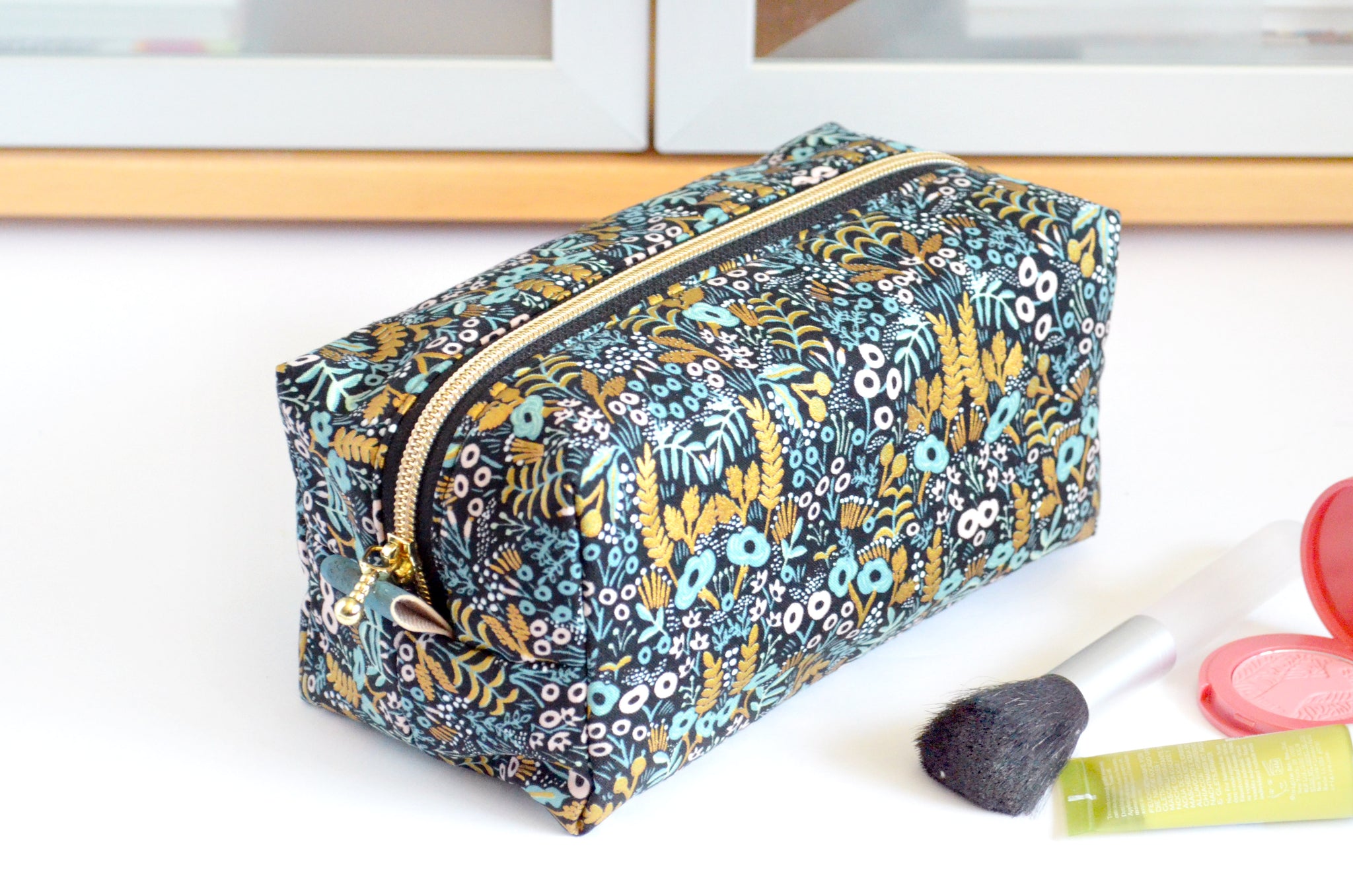 Black & Gold Rifle Paper Co Toiletry Bag