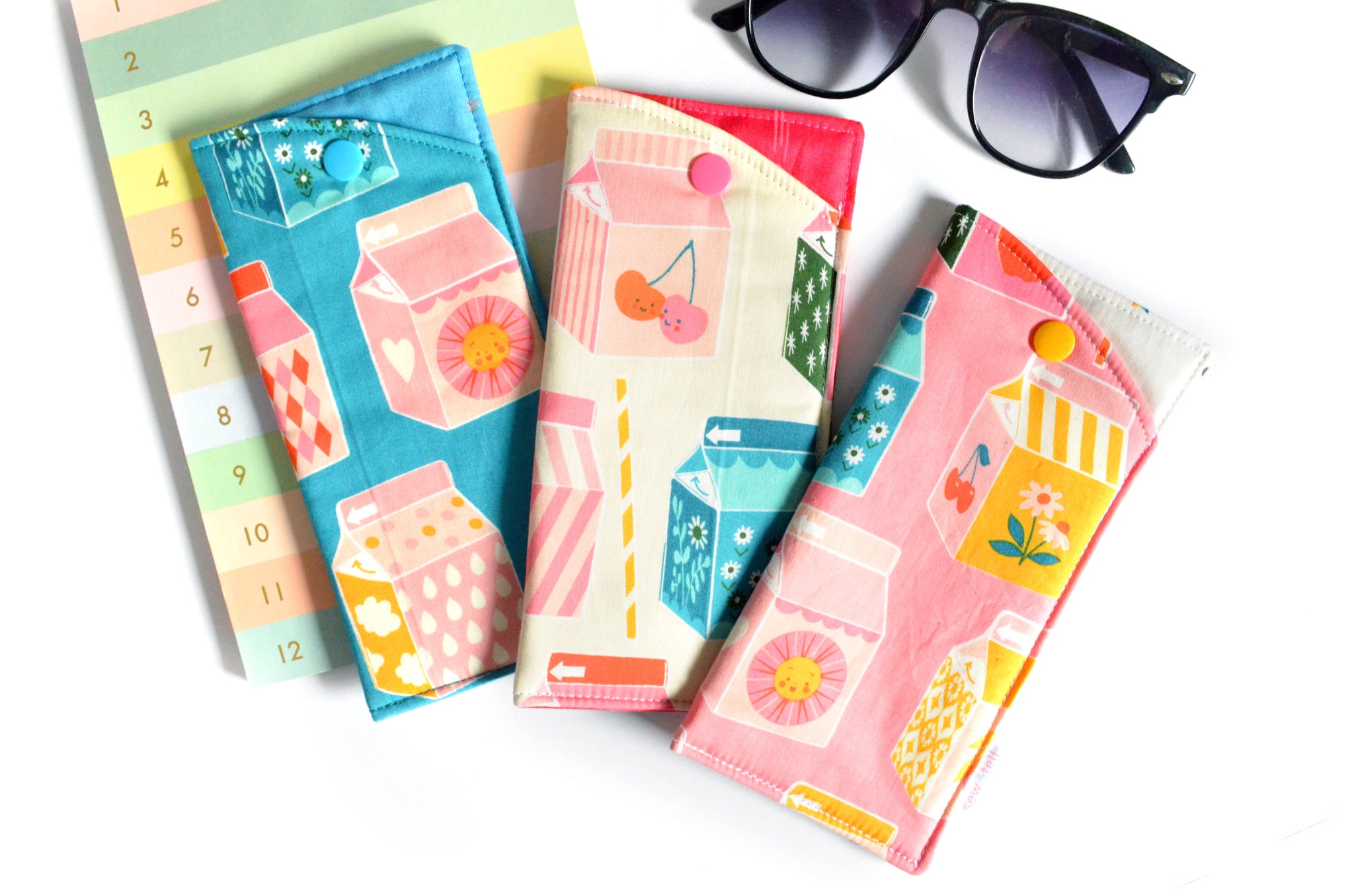 Juice Box Glasses Case
