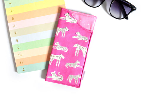 Pink Leopard Glasses Case