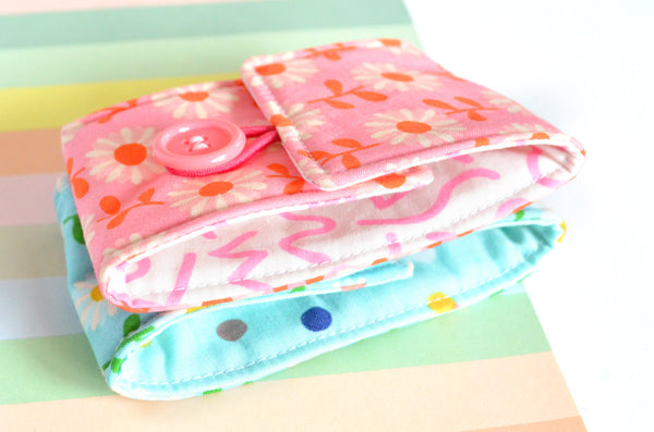 Pink & Blue Daisy Coffee Sleeve