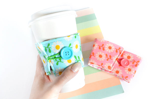 Pink & Blue Daisy Coffee Sleeve