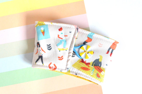 White Walk in the Neighbourhood Coffee Sleeve