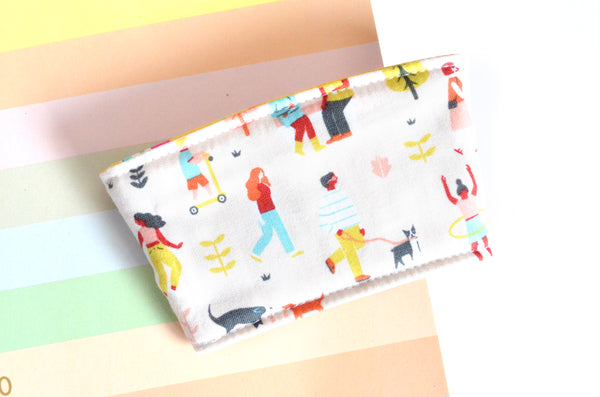 White Walk in the Neighbourhood Coffee Sleeve