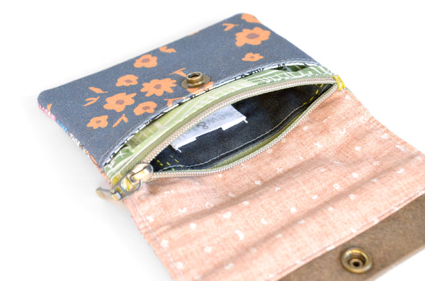 Grass Poké Mini Leather Snap Wallet