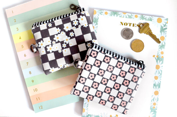 Black & White Daisy Checker Faux-Leather Coin Purse