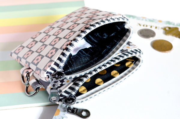 Black & White Daisy Checker Faux-Leather Coin Purse