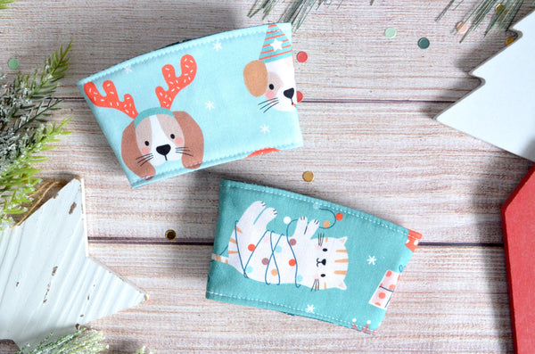 Holiday Dog & Cat Coffee Sleeve