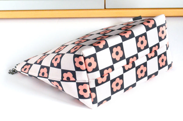 Black & White Checker Daisy Jumbo Toiletry Bag