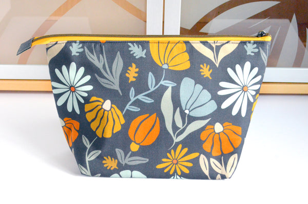 Dark Grey Mod Floral - Jumbo & Boxy Toiletry Bags