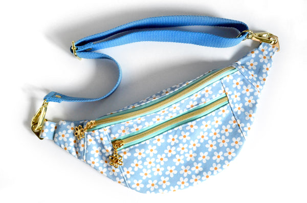Blue & White Daisy Fanny Pack