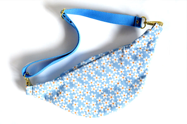 Blue & White Daisy Fanny Pack