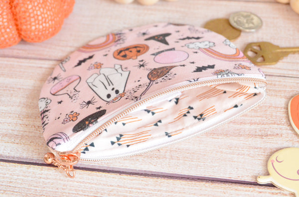 Pink Halloween Vibes Round Coin Purse