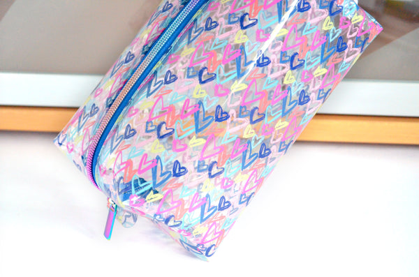 *Clear Vinyl* Sketch Heart Boxy Toiletry Bag