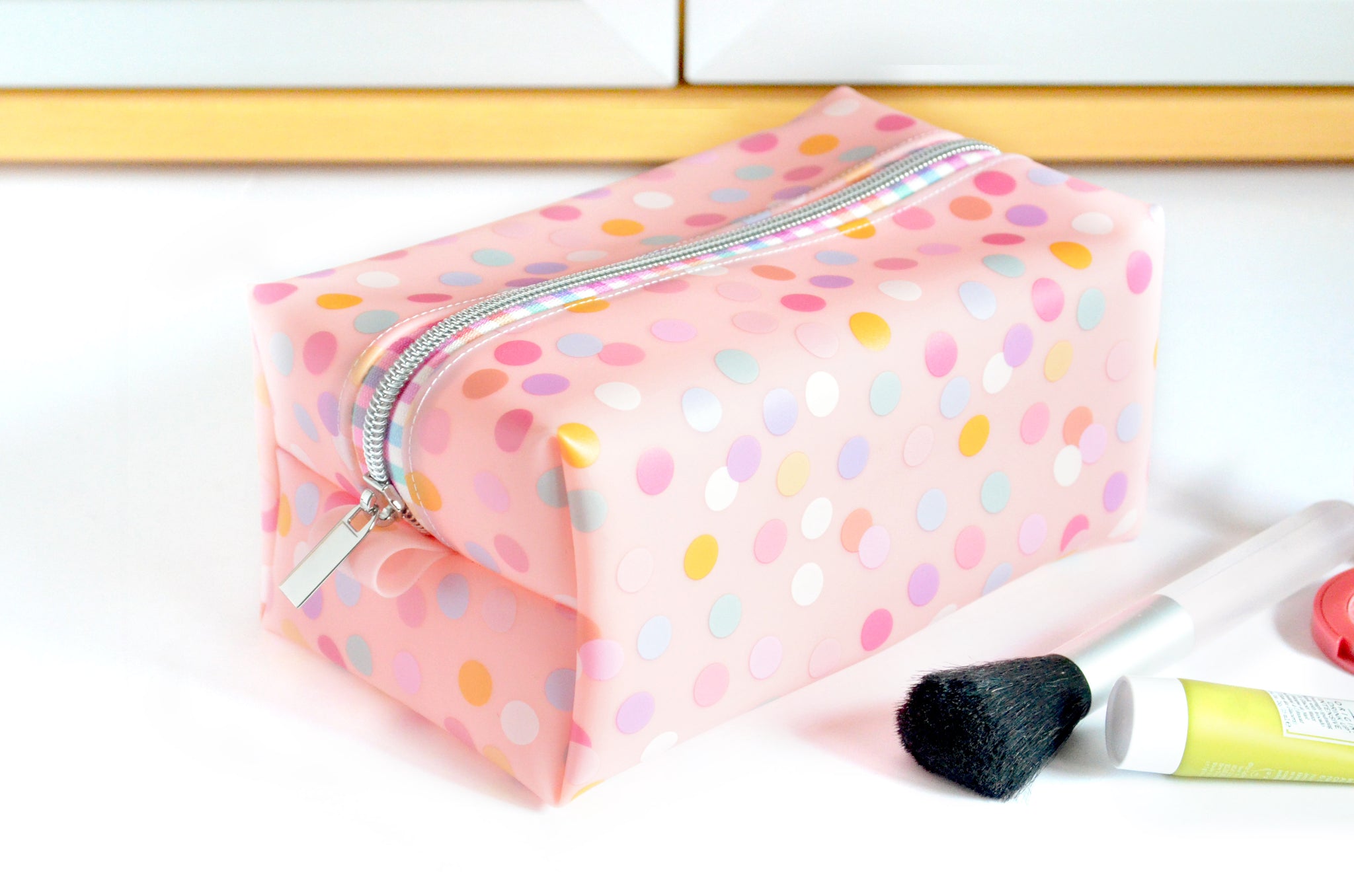 *Jelly Vinyl* Pink Polka-Dot Boxy Toiletry Bag