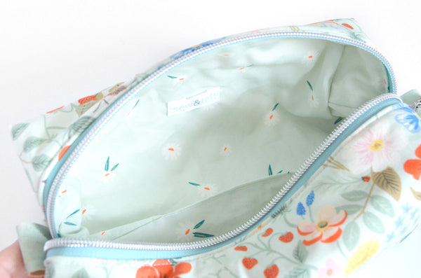 Mint Strawberry Fields Rifle Paper Co Toiletry Bag