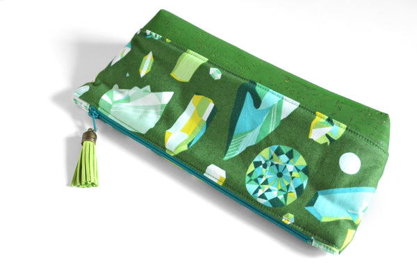Green Gemstone Essential Oil Bag