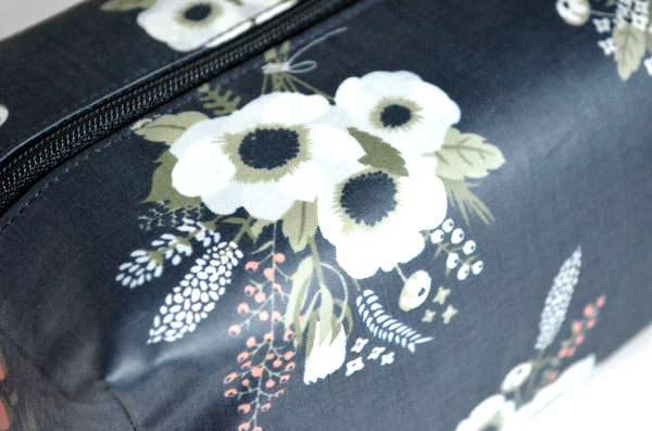 Black & White Floral Laminated Toiletry Bag