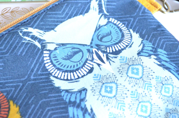 Blue Owl Cork Wristlet Clutch