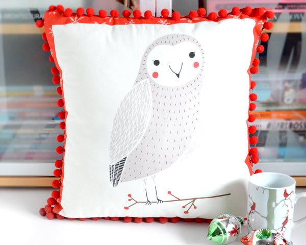 Pillow Cover - Holiday Owl