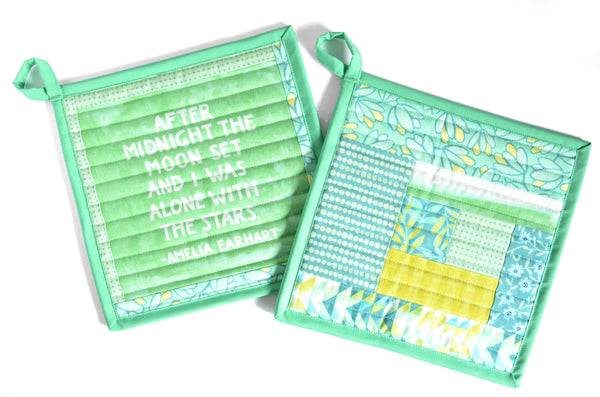 Goldenrod Quote Pot Holder Set in Mint